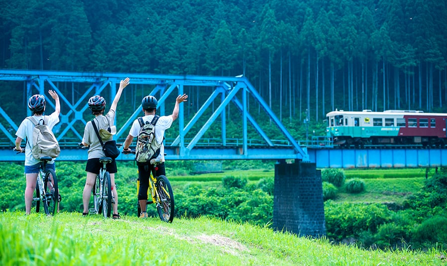 <C_003>Gujo Hachiman ~ Minami Nagaragawa Cycling Cruise and Glamping Feel the nature with your five senses and enjoy an outdoor trip!