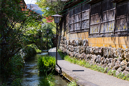 <C_001>Hachiman Castle Town Trip 1 Find the nostalgic side of Gujo Hachiman