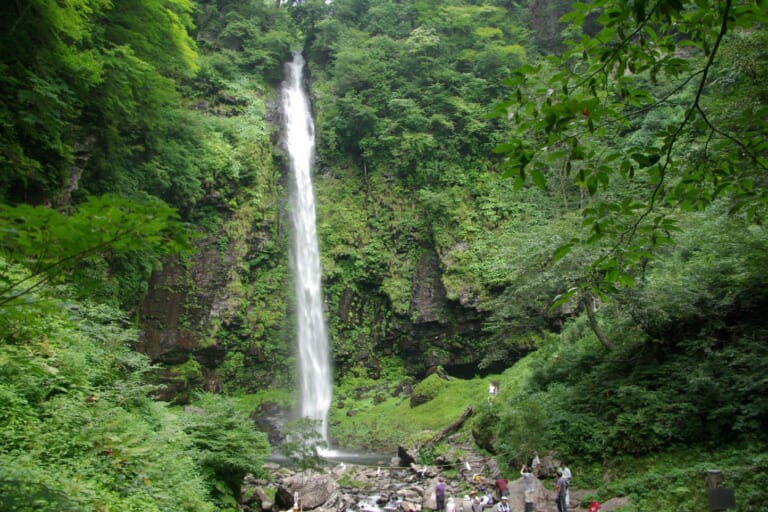 Amidagataki Waterfall