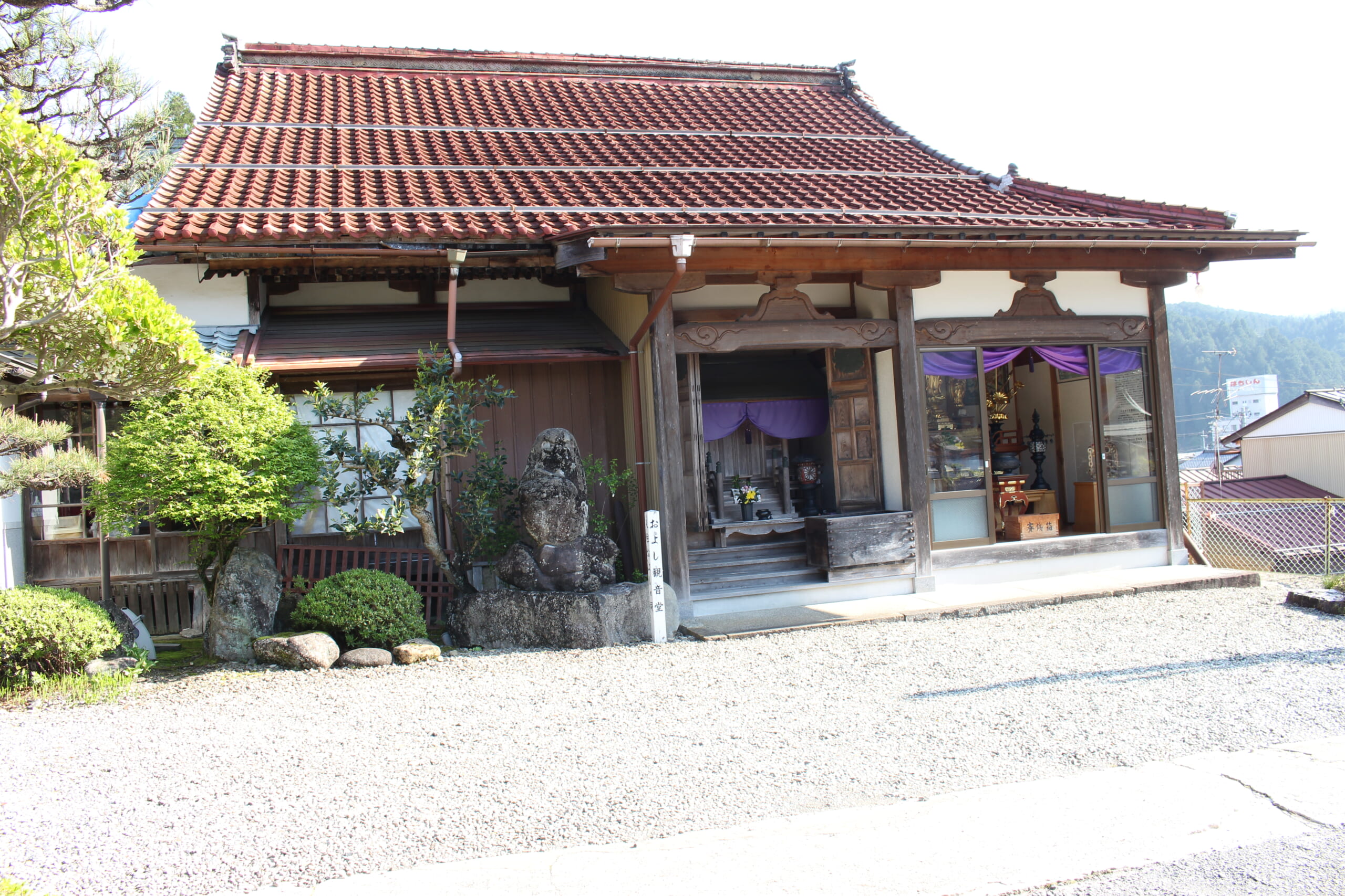<C_017>Temple One Day Trip at Gujo Hachiman