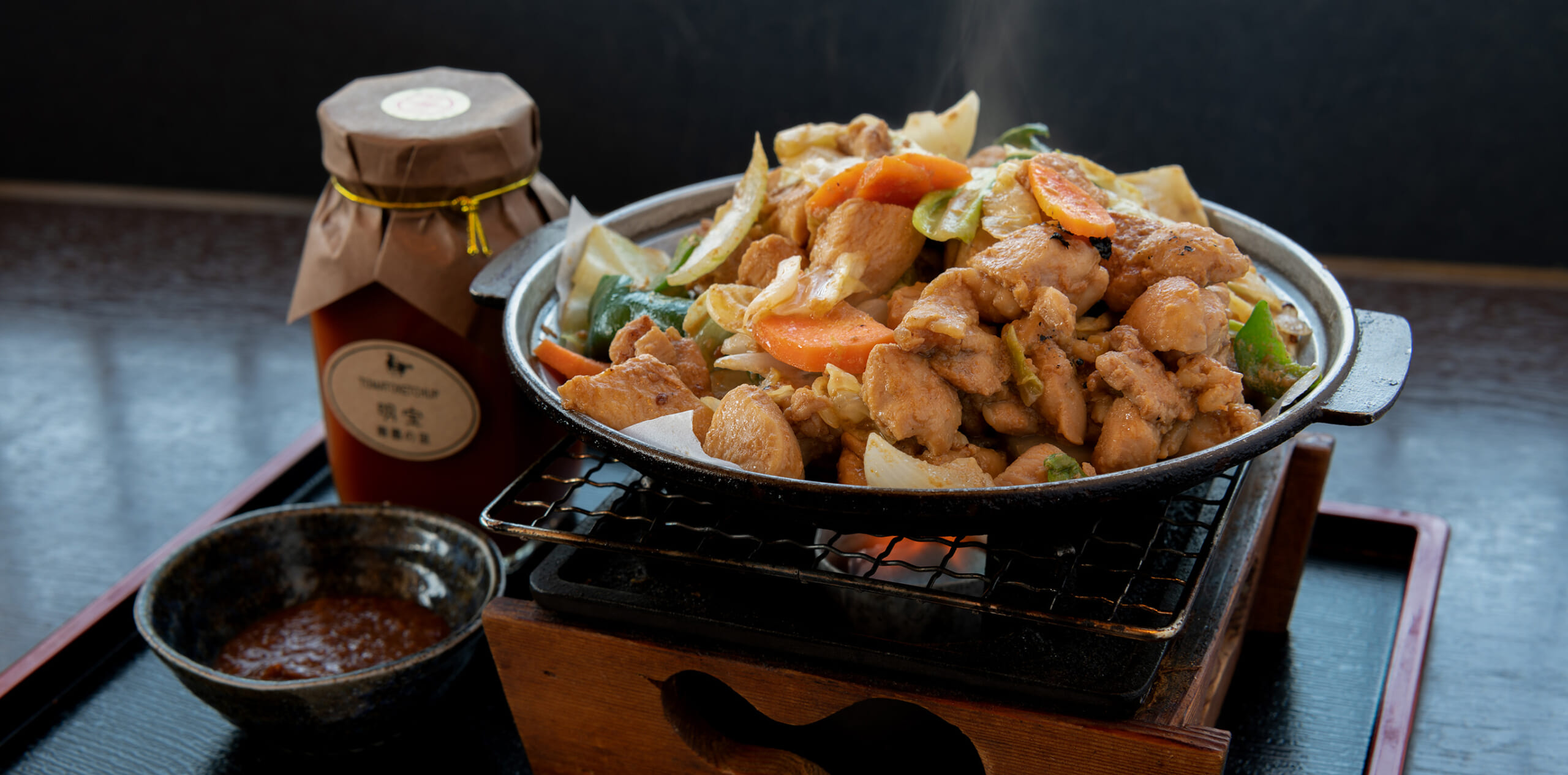 鶏肉と野菜をつかった料理