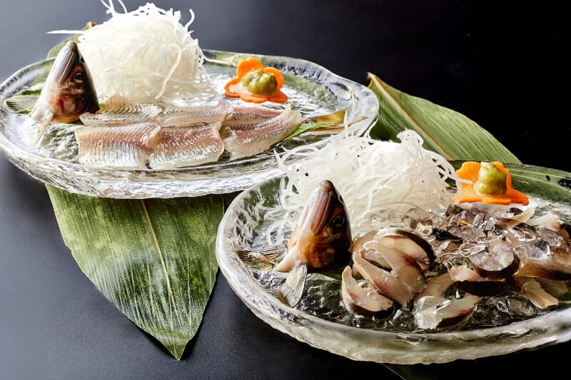 郷土料理芳花園