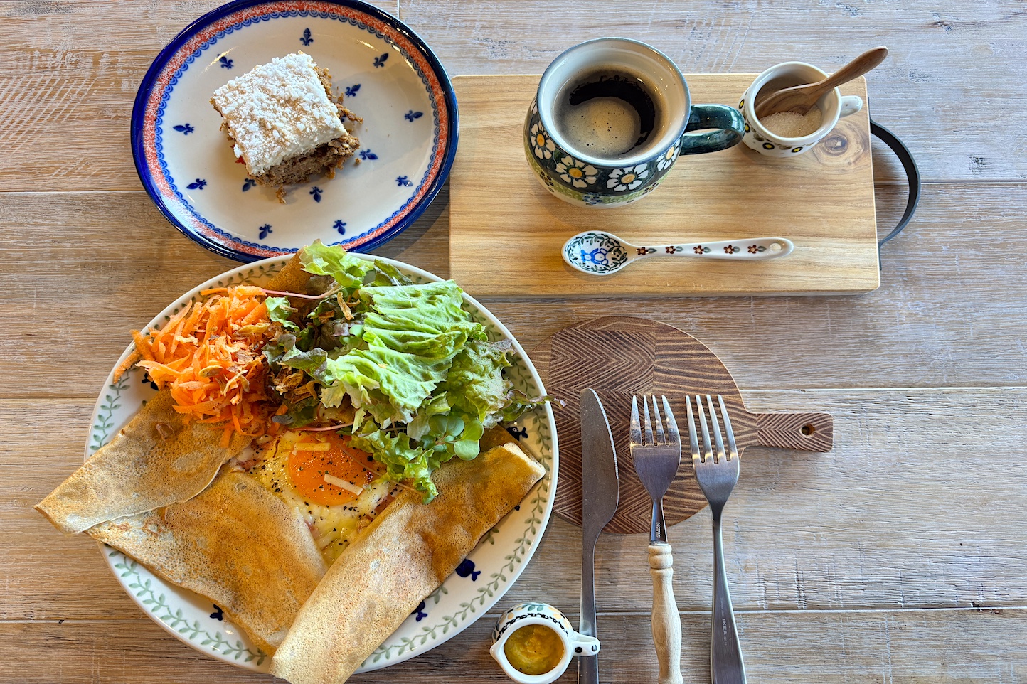 ピグマリオン商會 郡上satoyama │ ポーランド食器とcafe スライダー画像2