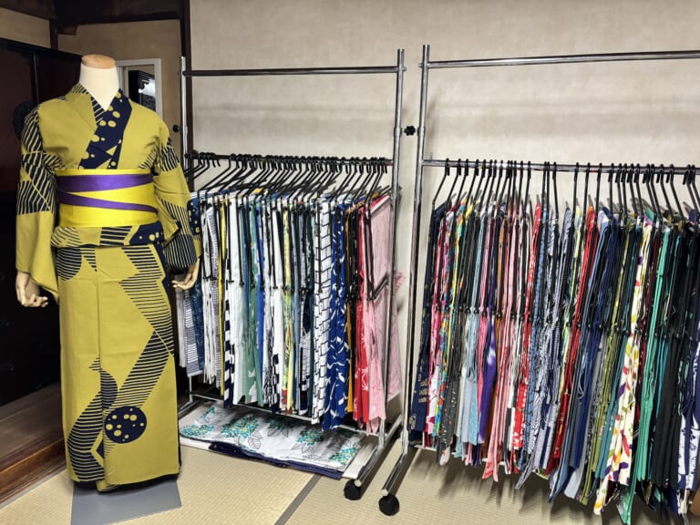 三代目石山 きもの着つけレンタル スライダー画像1