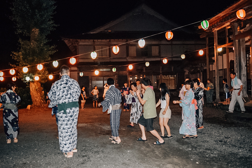 石徹白民踊・盆踊り