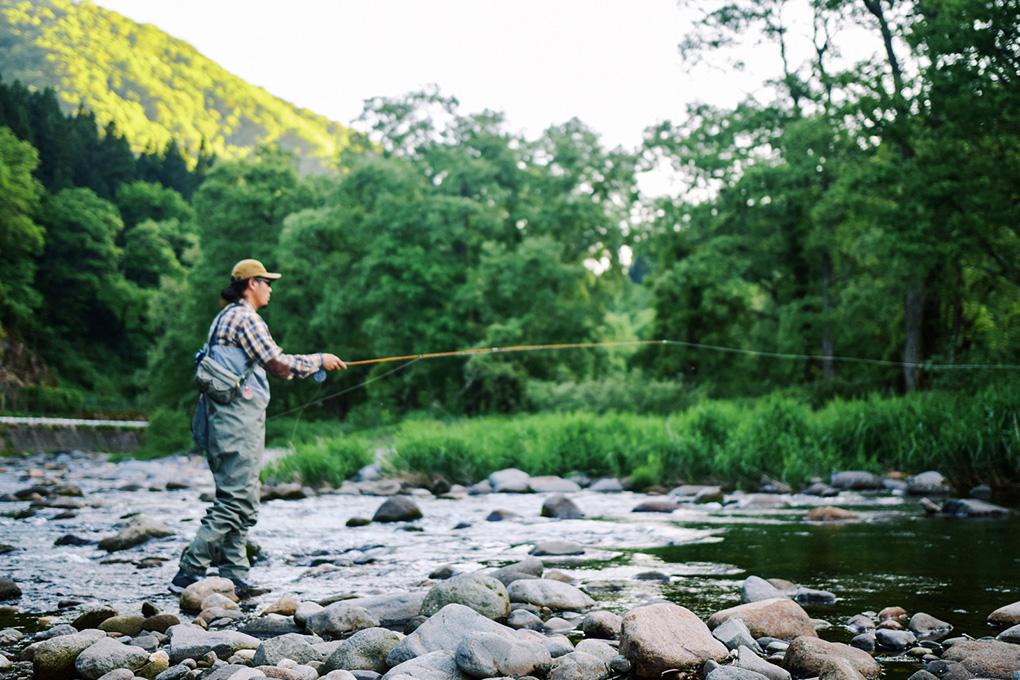 Enjoying Itoshiro's outdoor activities in the nature-rich field